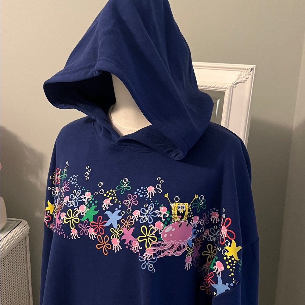 NWT Nickelodeon SpongeBob SquarePants hoodie sweatshirt, size L.